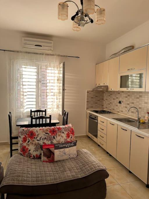 Appartamento Sleepin Shkoder II Esterno foto